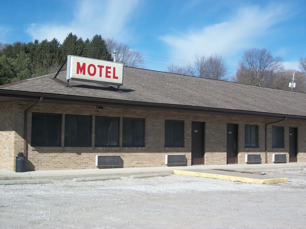 โมฮิกัน ลิตเติล บราวน์ อินน์ เลาดอนวิลล์ Hotel Loudonville ภายนอก รูปภาพ